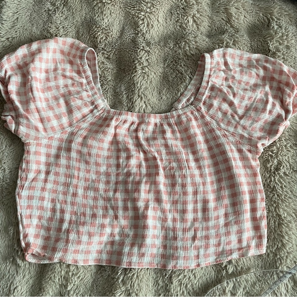 Gingham Blouse Crop Top - Picture 8 of 9